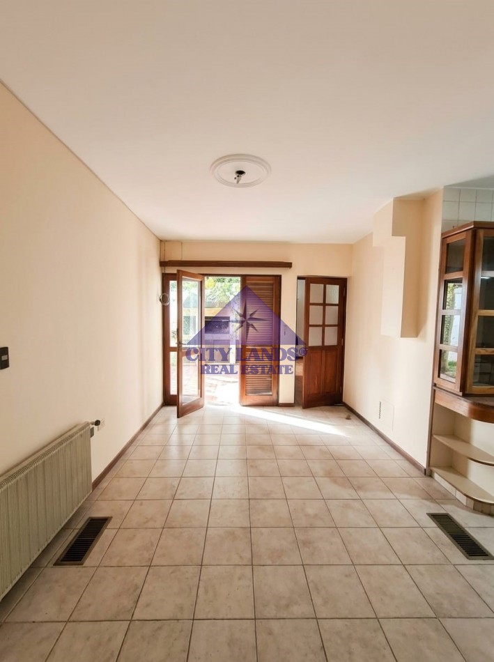 Amplia y Confortable casa en Venta en Quinta Seccion, Ciudad de Mendoza