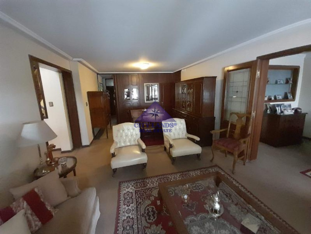 Amplia y moderna casa en venta en Alto Dorrego, Guaymallen, Mendoza