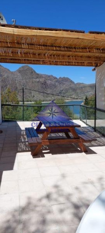 Casa en venta en el Club de Nautica y Pesca Los Reyunos - San Rafael - Mendoza