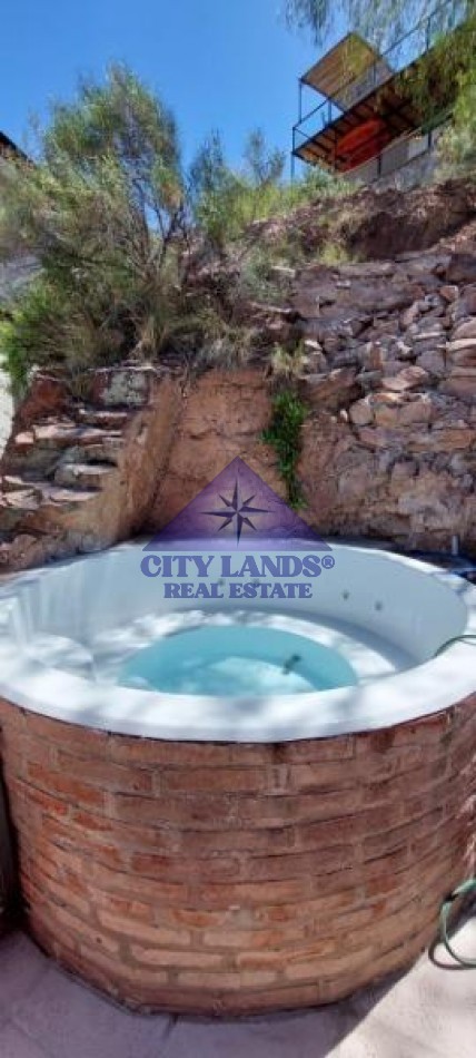 Casa en venta en el Club de Nautica y Pesca Los Reyunos - San Rafael - Mendoza