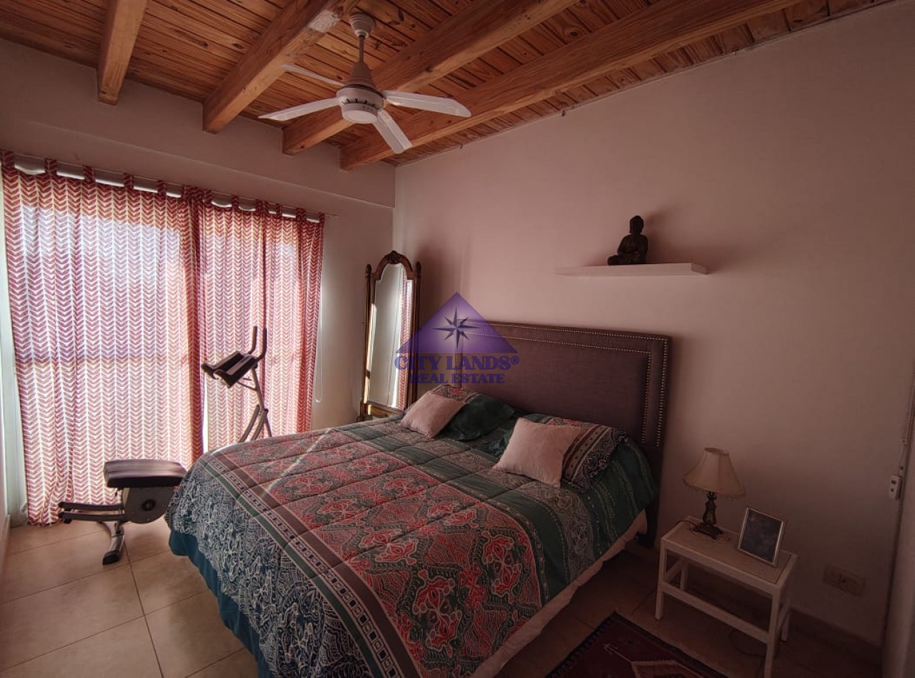 Casa en venta de 4 dormitorios en Barrio Privado, Carrodilla con piscina