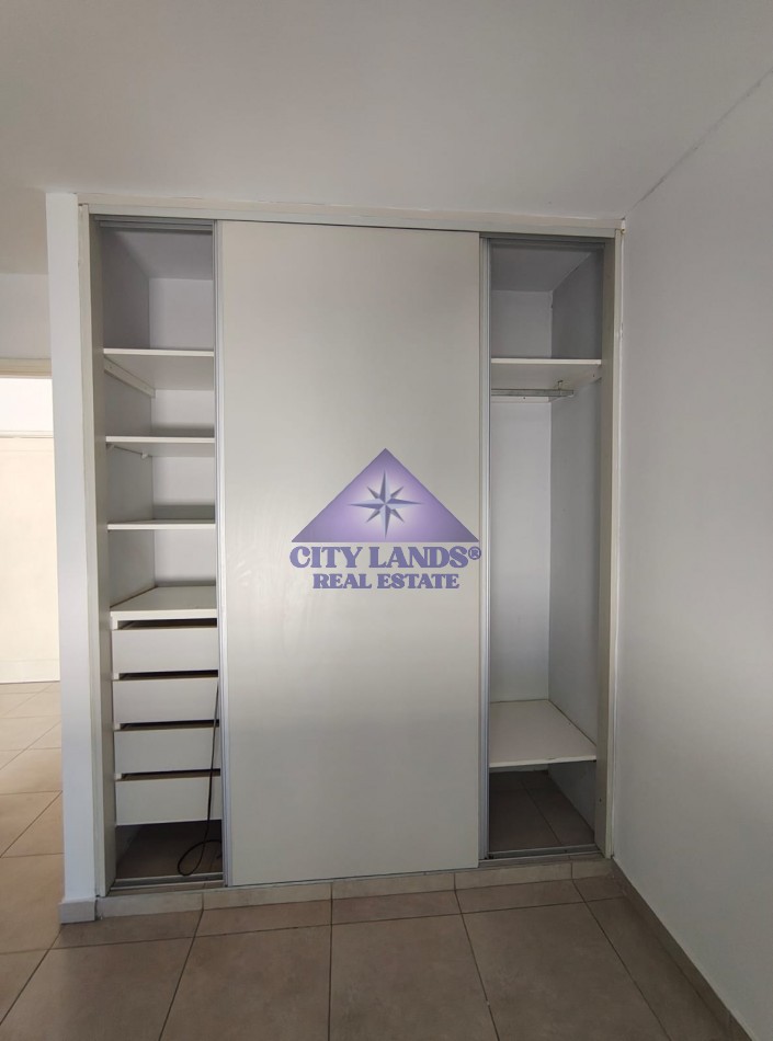 Departamento en venta de un dormitorio en Complejo Cerrado - Godoy Cruz