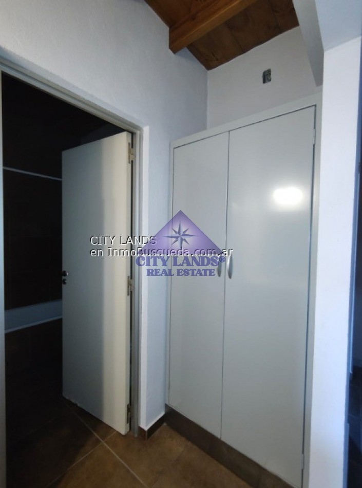 Excelente duplex de 3 dormitorios, cochera, en Complejo Privado Pueblo Qatari, Guaymallen