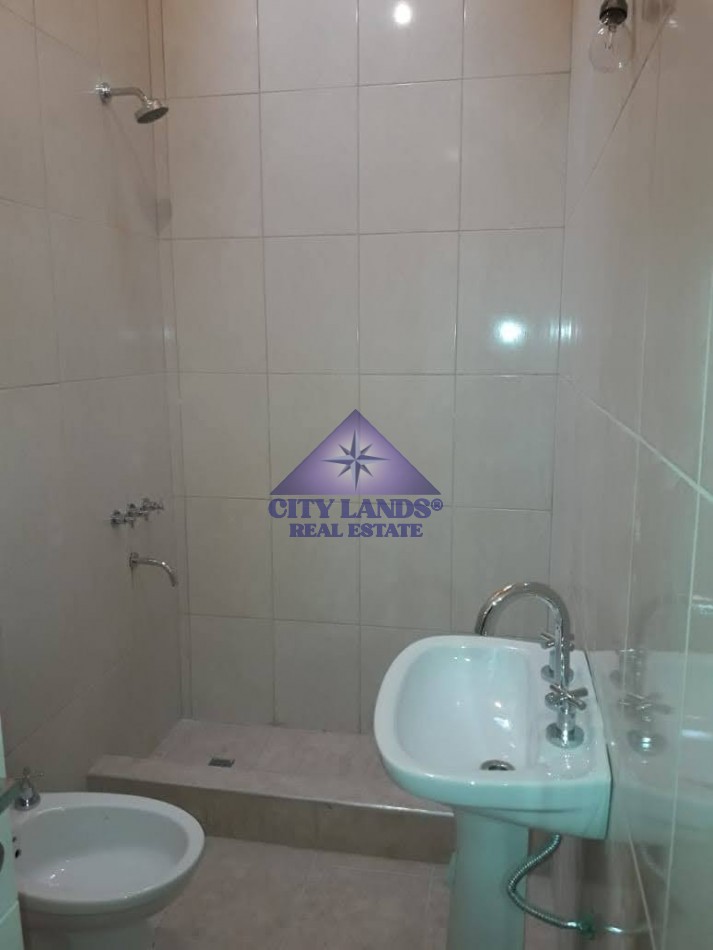 Departamento de dos dormitorios y cochera en alquiler en Barrio Inka, Guaymallen