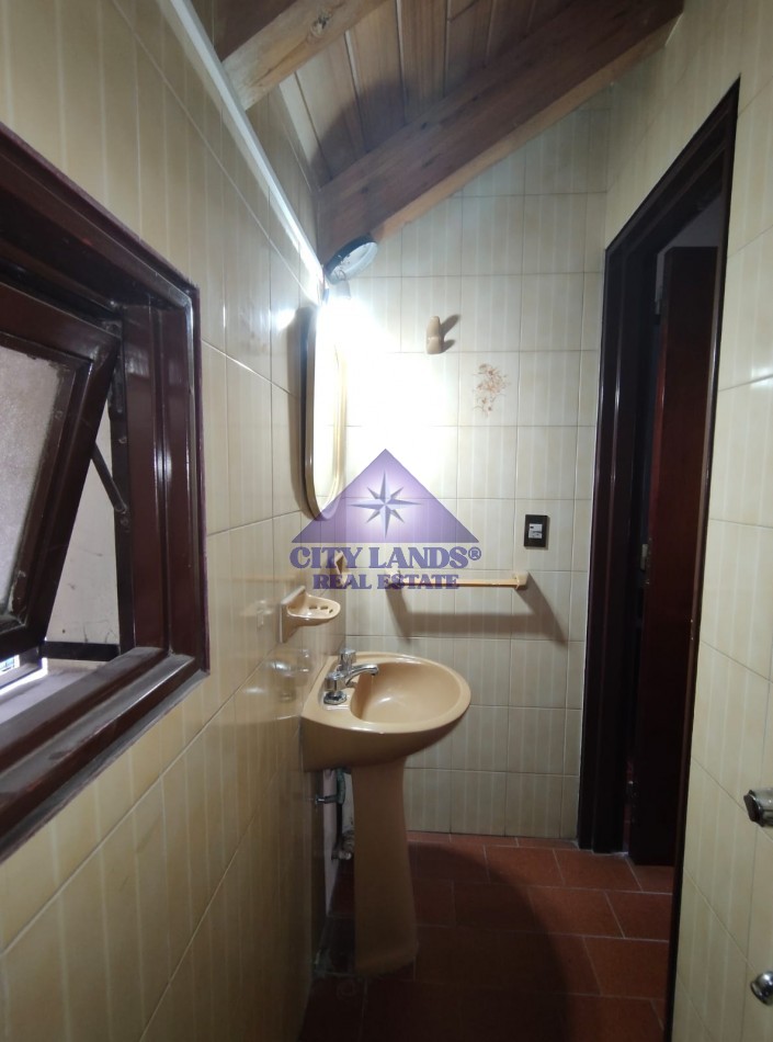Amplia y Confortable casa en Venta en Quinta Seccion, Ciudad de Mendoza