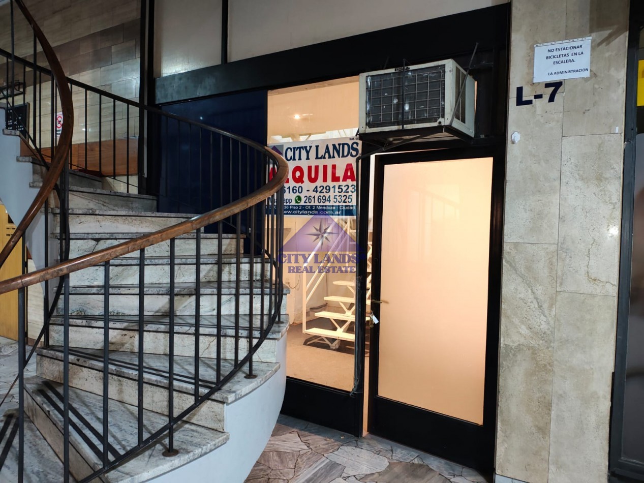 Local u oficina en alquiler en la Ciudad de Mendoza