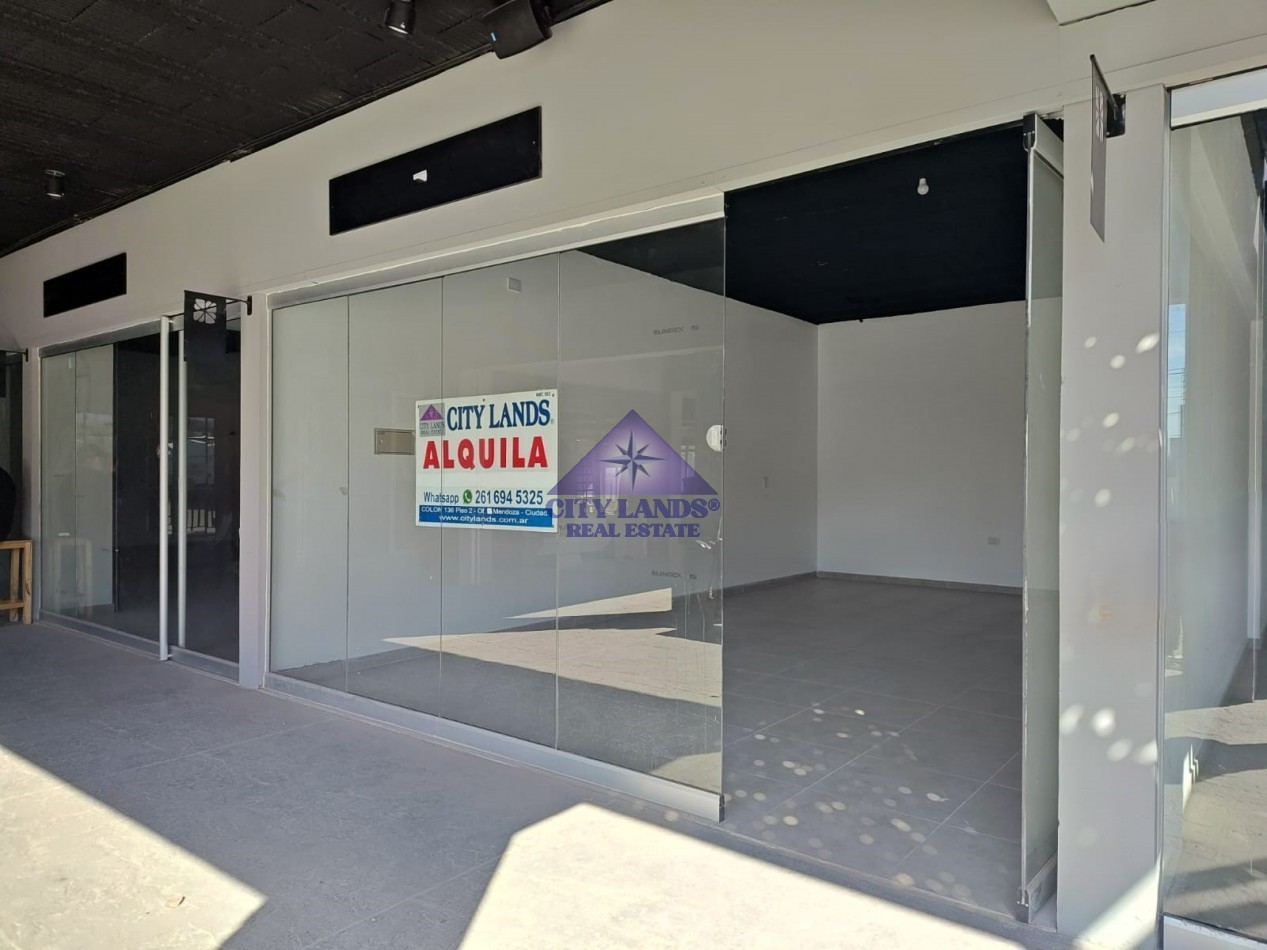 Excelente local en alquiler en Alto Brown Strip Center 