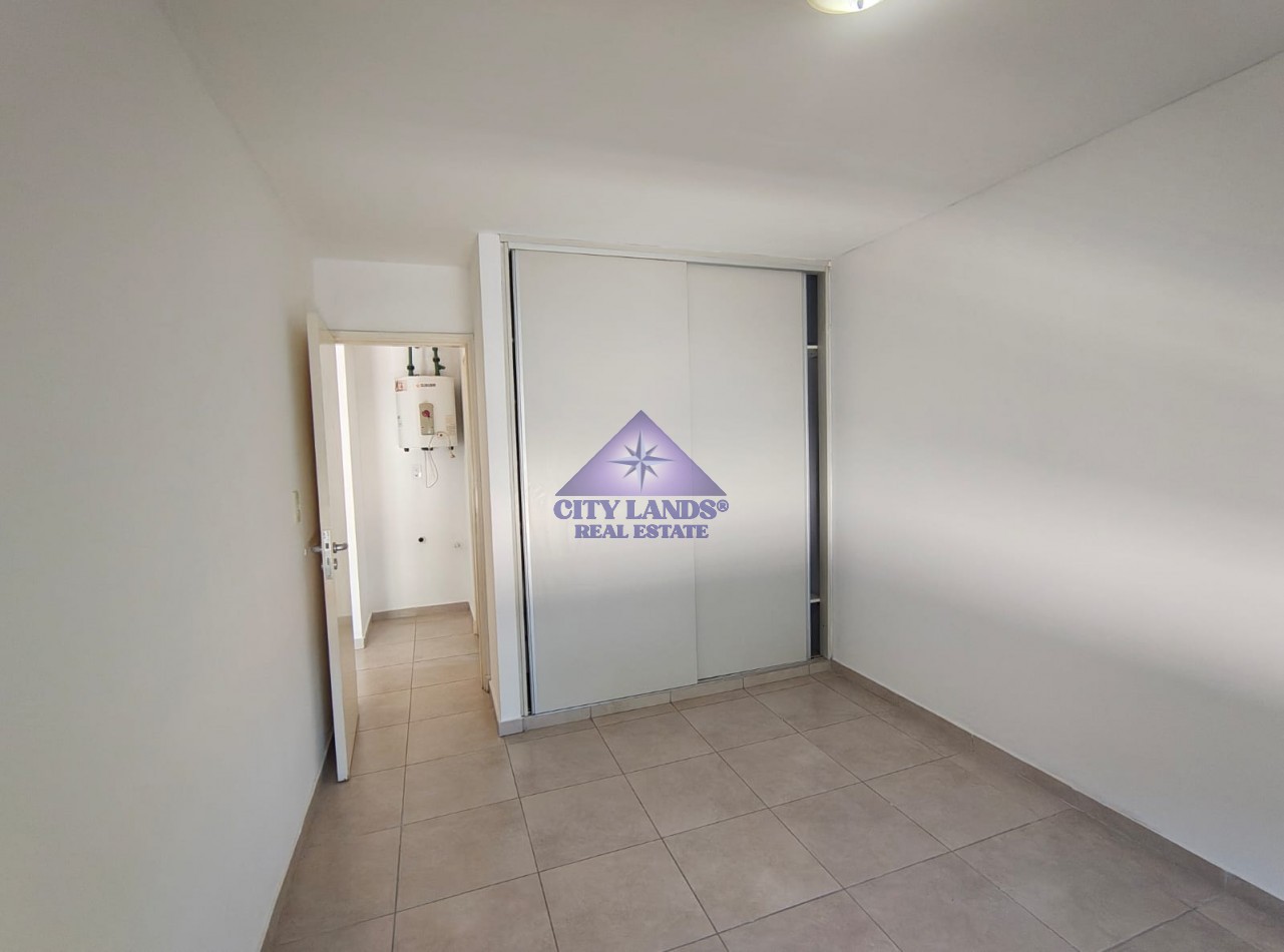 Departamento en venta de un dormitorio en Complejo Cerrado - Godoy Cruz