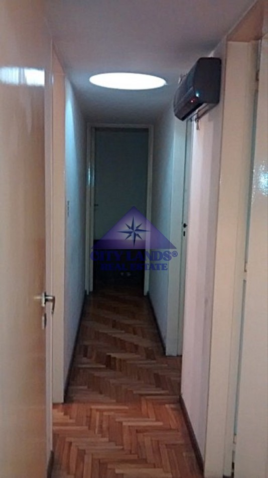 Departamento en venta de 3 dormitorios con dependencia de servicio en la Ciudad de Mendoza