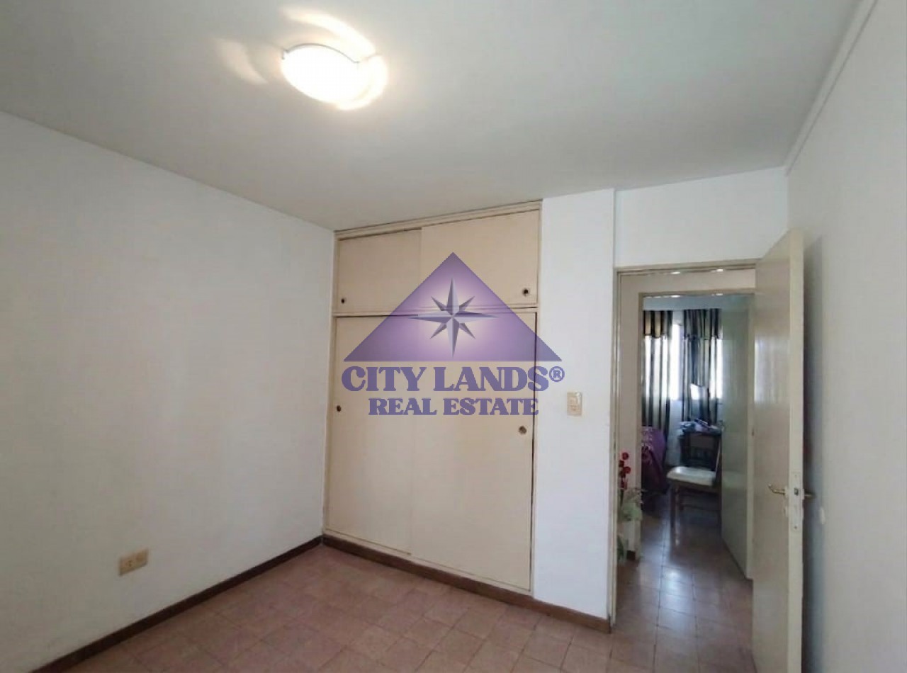 Departamento en venta 3 dormitorios, patio y cochera en Godoy Cruz