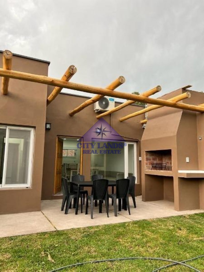 Complejo de cabañas en venta en San Rafael, Mendoza