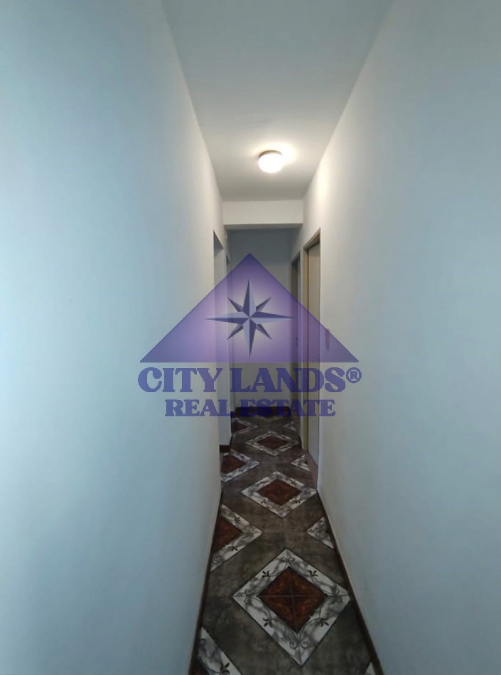 Departamento en venta 3 dormitorios, patio y cochera en Godoy Cruz