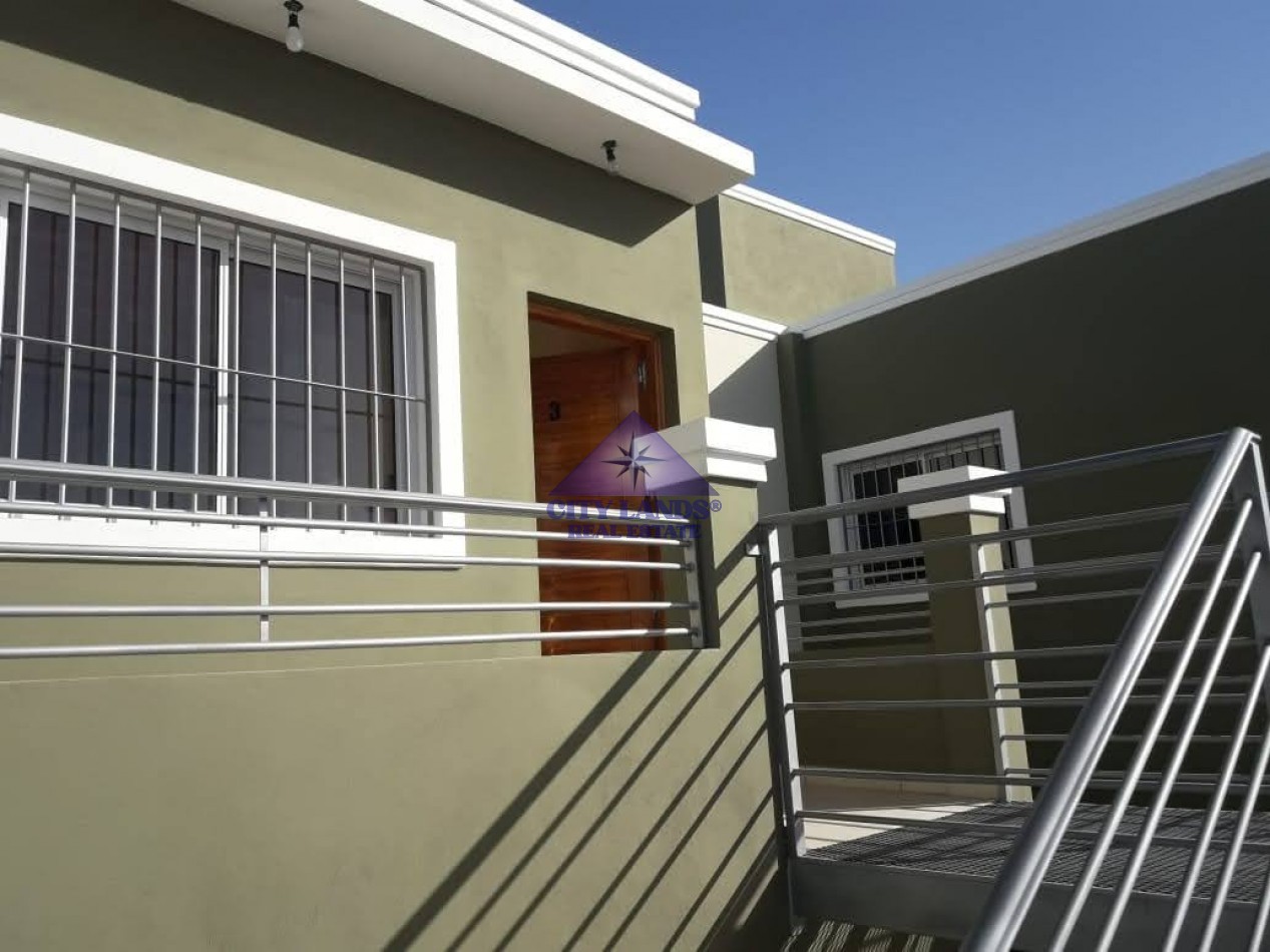 Departamento de dos dormitorios y cochera en alquiler en Barrio Inka, Guaymallen