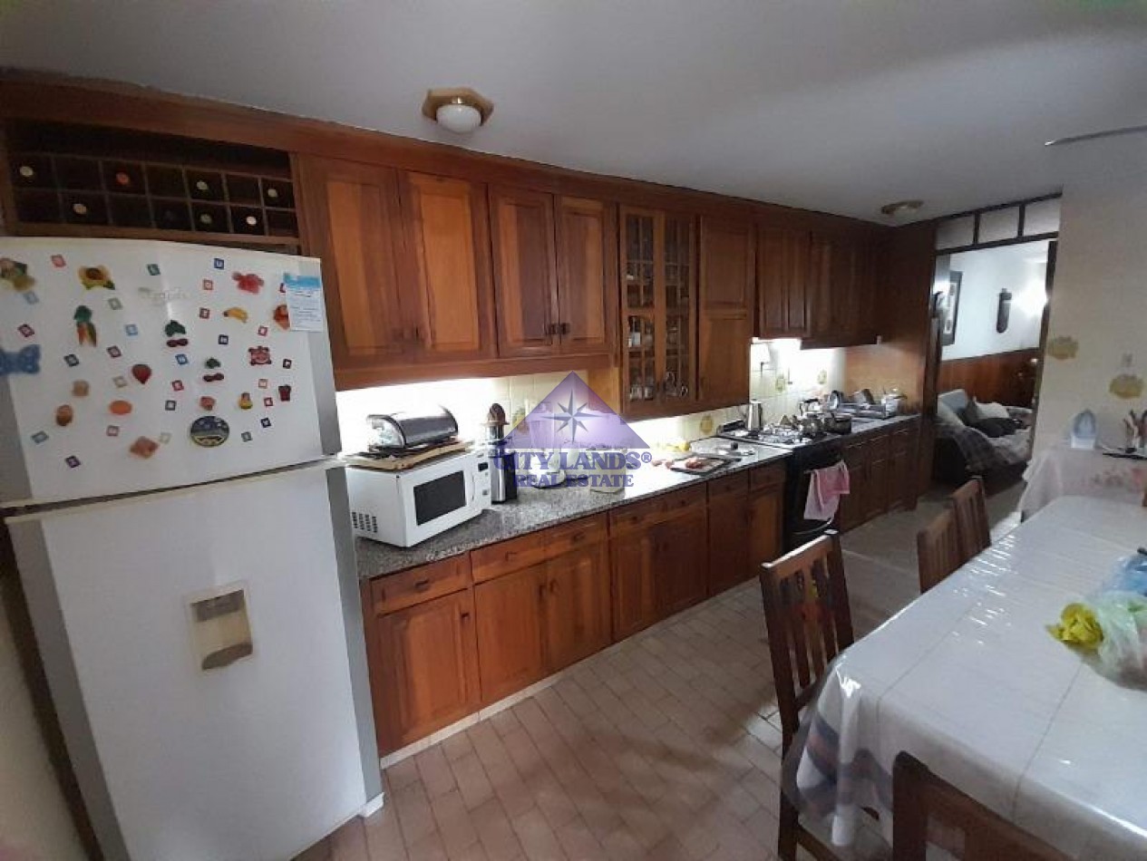 Amplia y moderna casa en venta en Alto Dorrego, Guaymallen, Mendoza