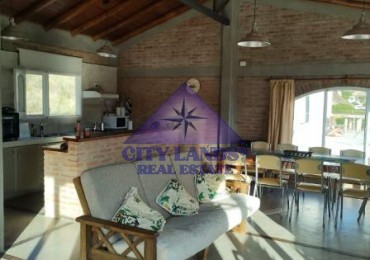 Casa en venta en el Club de Nautica y Pesca Los Reyunos - San Rafael - Mendoza