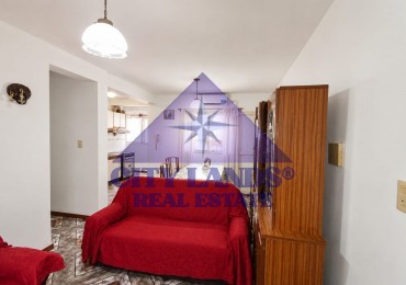 Departamento en venta 3 dormitorios, patio y cochera en Godoy Cruz