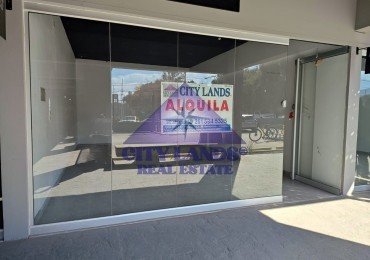 Excelente local en alquiler en Alto Brown Strip Center 